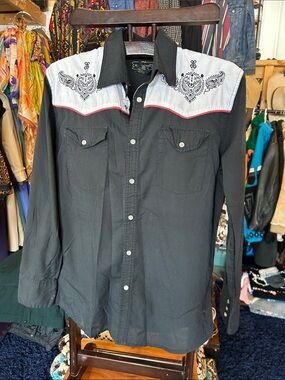 Black Western Snap-Front Shirt with Embroidered Yoke